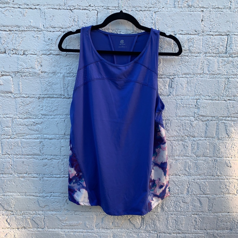 Champion athletic top sz L with pretty floral sides.